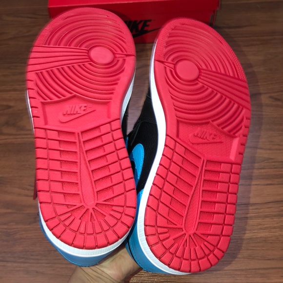 NFS Air Jordan 1 High OG NC to CHI Women’s 7 DS - Picture 6 of 8